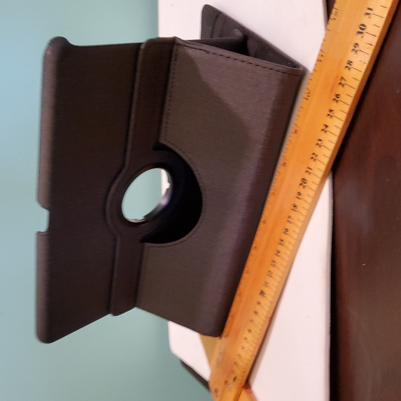 iPad Air (3rd Gen)...19 Protective Cover - Picture 2 of 8